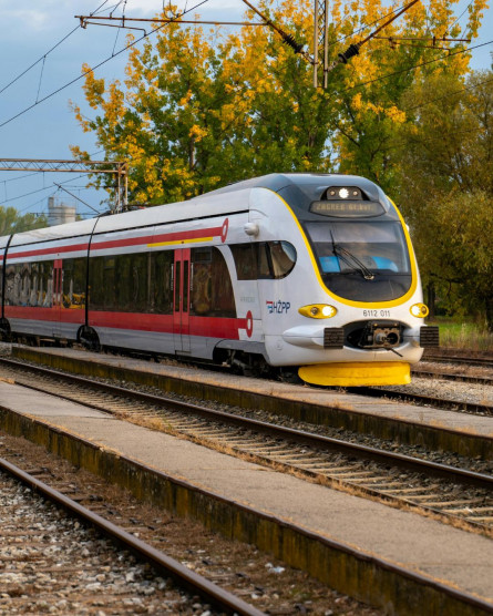transport-concept-with-train